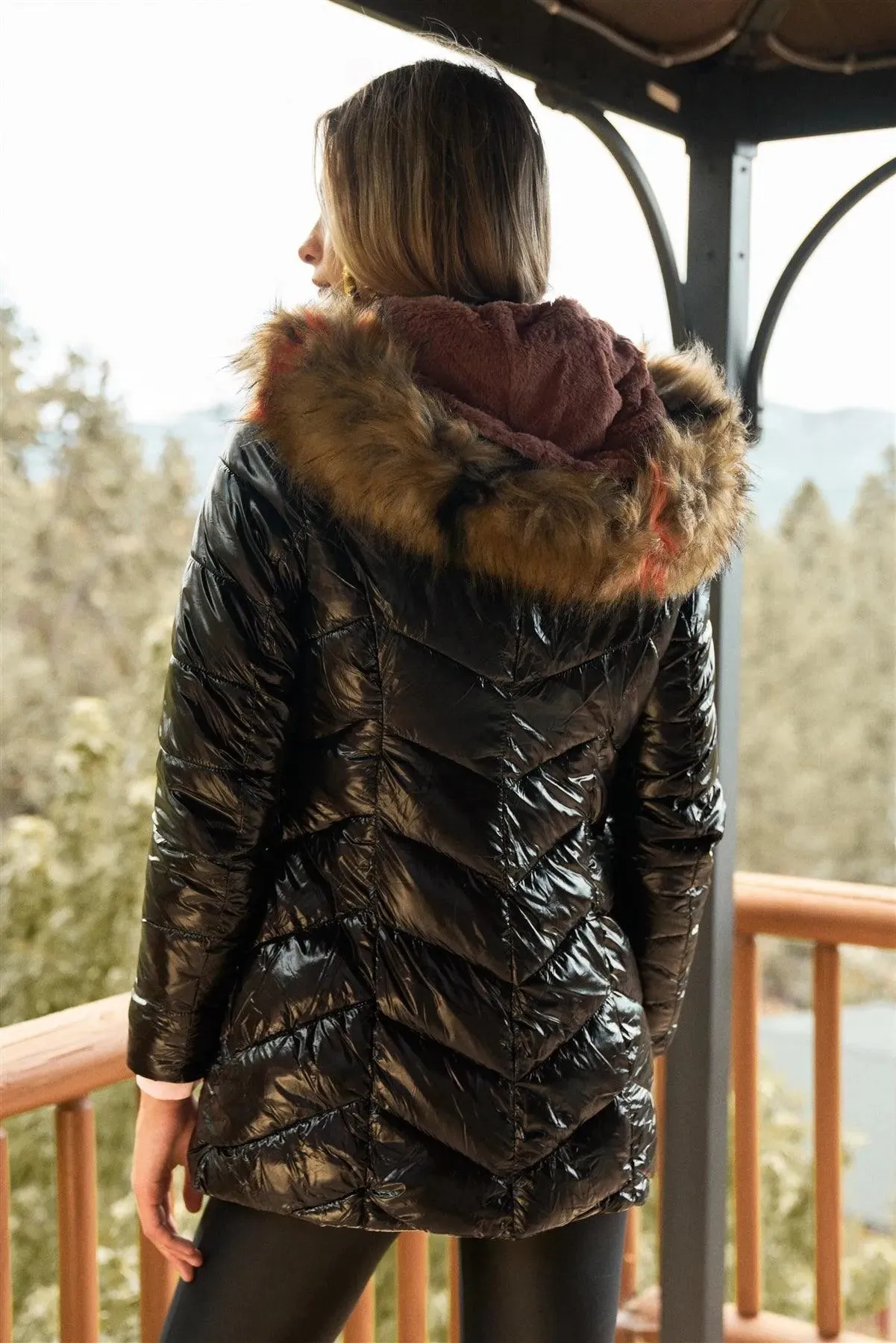 Black Vinyl Glossy Finish Fitted Faux Fur Hood Chevron Padded Puffer Jacket /1-1-1-1