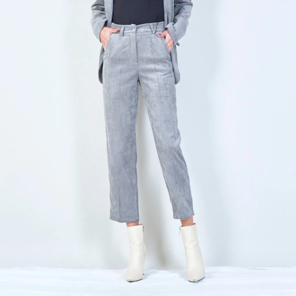 High-waisted corduroy trousers wholesale