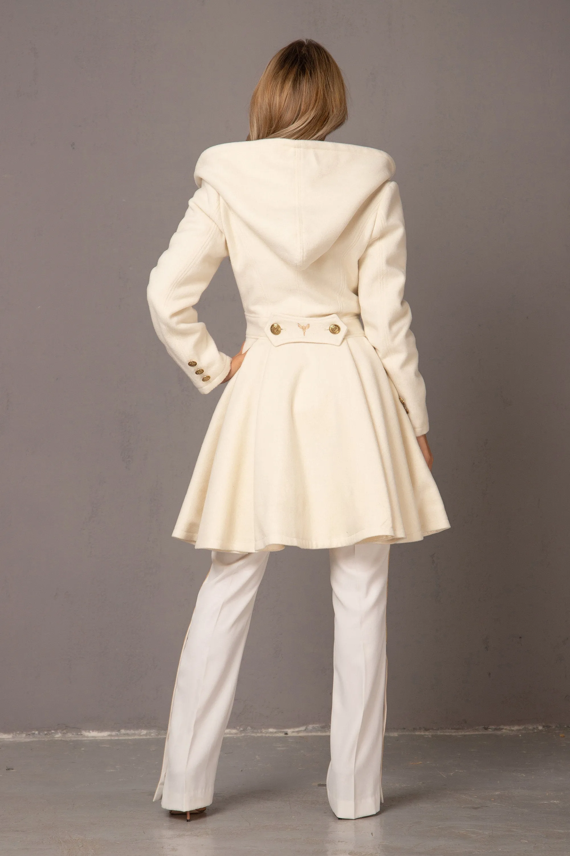 SWING HOOD COAT