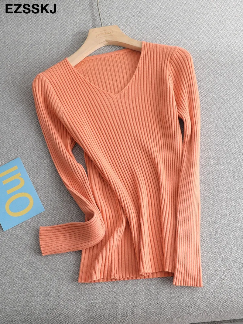 V-neck Ribbed Knitted pullover sweater