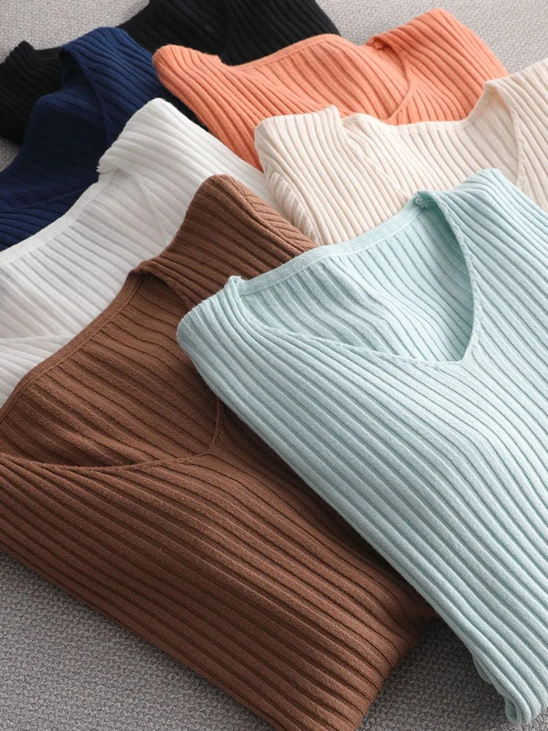 V-neck Ribbed Knitted pullover sweater